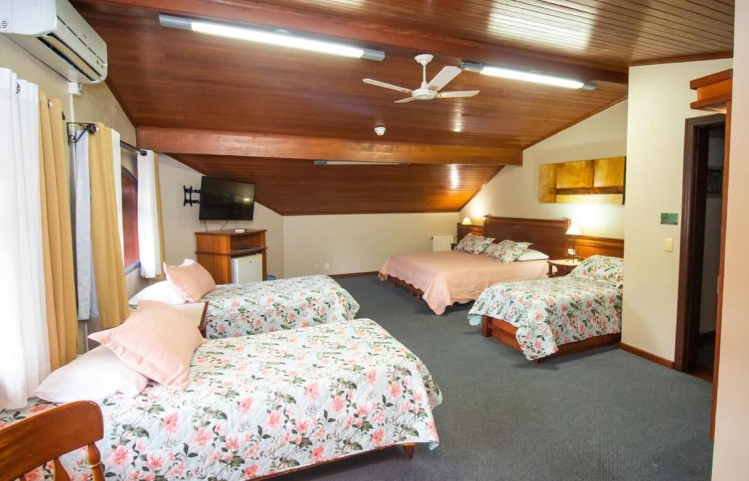 Hotel Pousada Do Bosque Canela Esterno foto